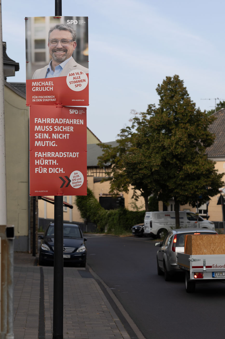 Wahlplakat im Straßenbild